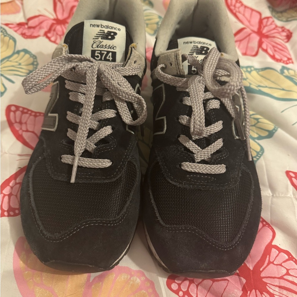 New Balance 574 Classic Black Sneakers